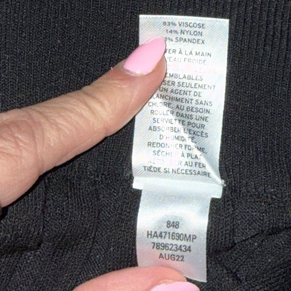 NWT Nordstrom Pleated Midi Knit Skirt - Petite Medium - Picture 10 of 10